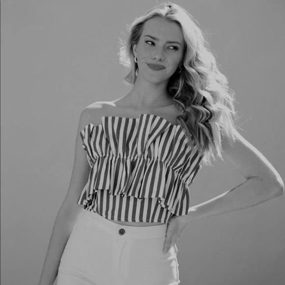 Judith March Tops - Judith March Far Out Ruffle Crop Top Size S